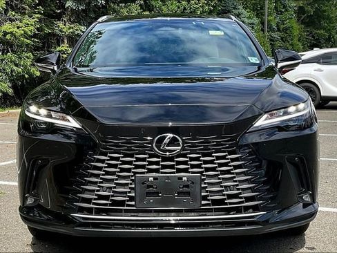 Used 2025 Lexus RX 350 Premium w/ Accessory Package AWD/4WD image 2