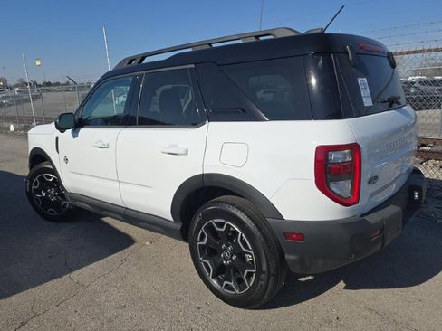 Used 2025 Ford Bronco Sport Outer Banks w/ Outer Banks Tech Package+ image 2