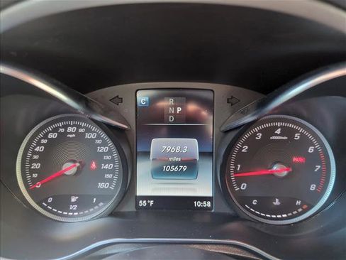 Used 2018 Mercedes-Benz GLC 300 4MATIC image 9