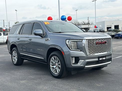 Used 2021 GMC Yukon Denali w/ LPO, Illumination Package image 10