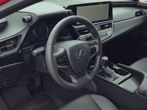 Used 2025 Lexus ES 350 w/ Premium Package FWD image 14