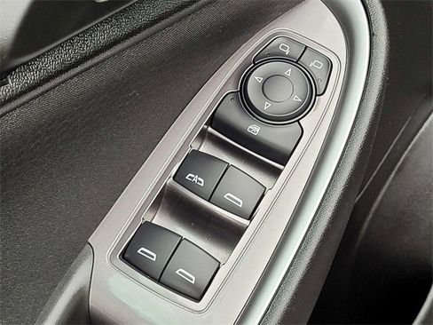 Used 2023 Chevrolet Malibu LT image 17