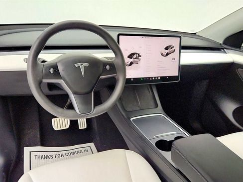 Used 2023 Tesla Model Y Long Range AWD/4WD image 12