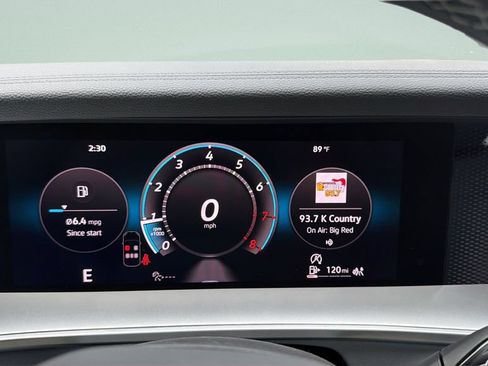 New 2026 Volkswagen Tiguan SE AWD/4WD image 40