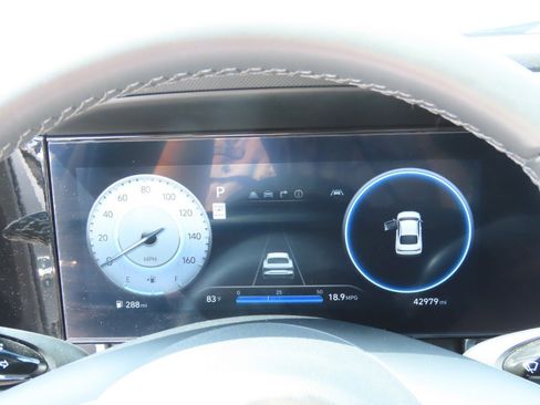 Used 2024 Hyundai Elantra SEL w/ Convenience Package image 25