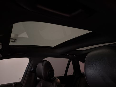 Used 2021 Mercedes-Benz GLC 300 image 25