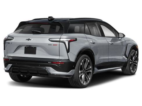 New 2026 Chevrolet Blazer EV SS image 5