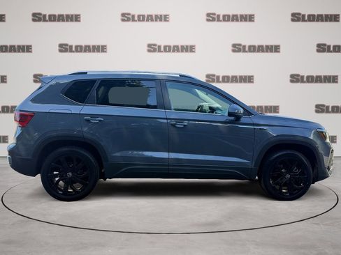 Used 2023 Volkswagen Taos SE w/ Black Wheel Package FWD image 6