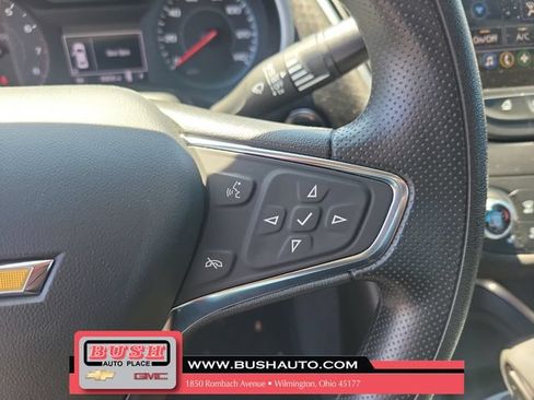 Used 2023 Chevrolet Malibu LT FWD image 24