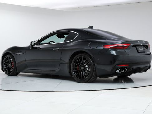 Certified 2024 Maserati GranTurismo Modena image 3