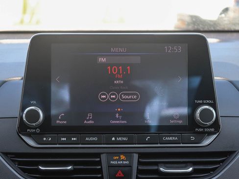 Used 2023 Nissan Altima 2.5 SR image 15