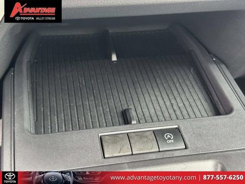 Certified 2026 Toyota Corolla Cross L FWD image 32
