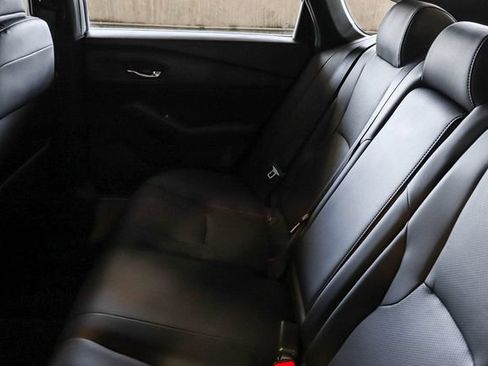 Used 2024 Honda Accord Sport image 19