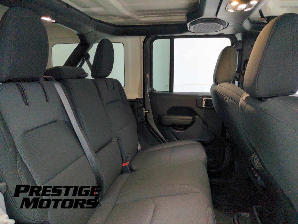 Used 2023 Jeep Wrangler Unlimited w/ Cold Weather Group AWD/4WD image 27