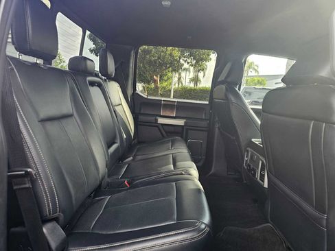 Used 2022 Ford F250 Lariat w/ FX4 Off-Road Package AWD/4WD image 12