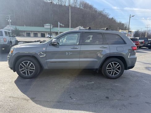Used 2019 Jeep Grand Cherokee Trailhawk image 7