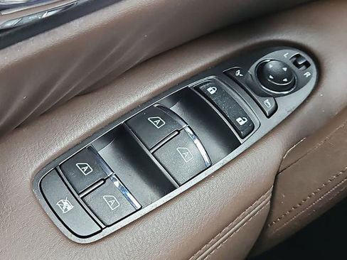 Used 2022 Nissan Armada Platinum w/ Captain's Chairs Package image 24