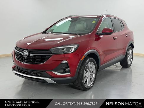 Used 2020 Buick Encore GX Essence w/ Experience Buick Package AWD/4WD image 1