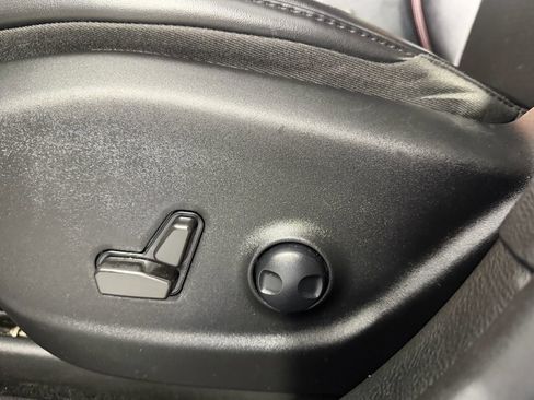 Certified 2022 Jeep Cherokee Trailhawk image 25