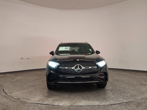 Used 2026 Mercedes-Benz GLC 300 image 6
