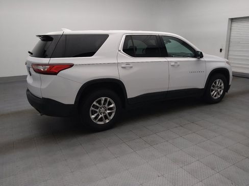 Used 2021 Chevrolet Traverse LS FWD image 10