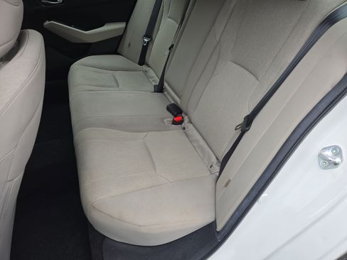Certified 2025 Honda Accord SE image 13