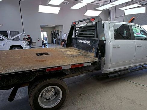 Used 2020 RAM 3500 SLT w/ Quick Order Package 2YG SLT AWD/4WD image 4