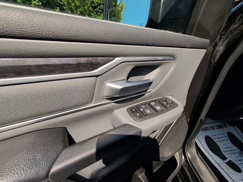 Used 2023 RAM 1500 Big Horn AWD/4WD image 11