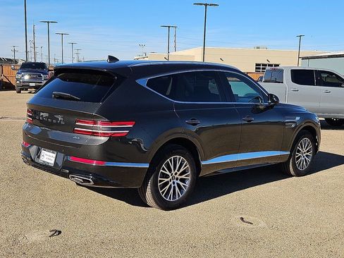 Used 2024 Genesis GV80 2.5T image 8