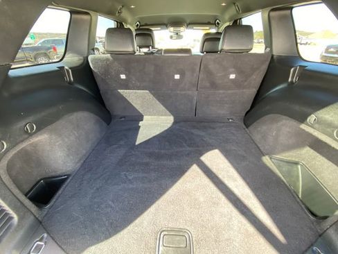 Used 2020 Jeep Grand Cherokee Altitude image 17