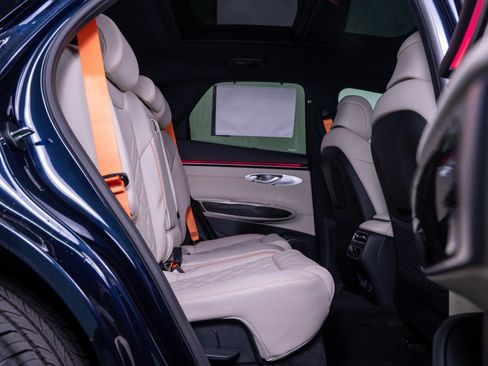 New 2026 Genesis GV70 3.5T Sport Prestige AWD/4WD image 12