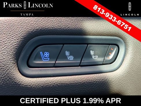 Used 2022 Cadillac Escalade Premium Luxury AWD/4WD image 26