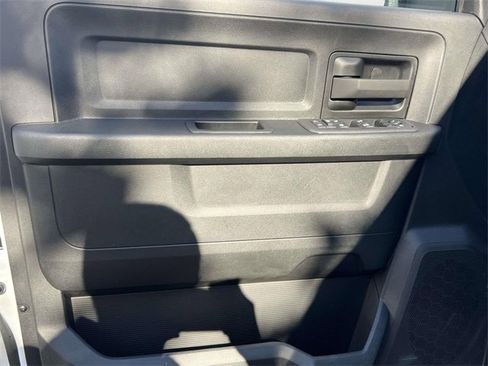 New 2026 RAM 5500 Tradesman w/ Chrome Appearance Group image 32