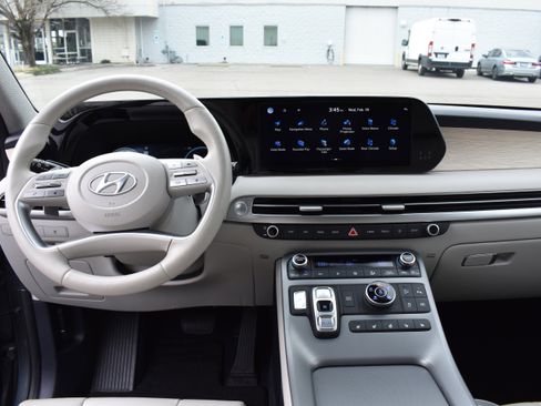 Used 2023 Hyundai Palisade Limited image 36