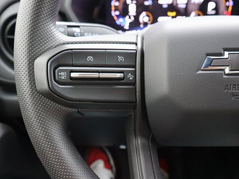 Used 2026 Chevrolet Colorado Trail Boss image 6