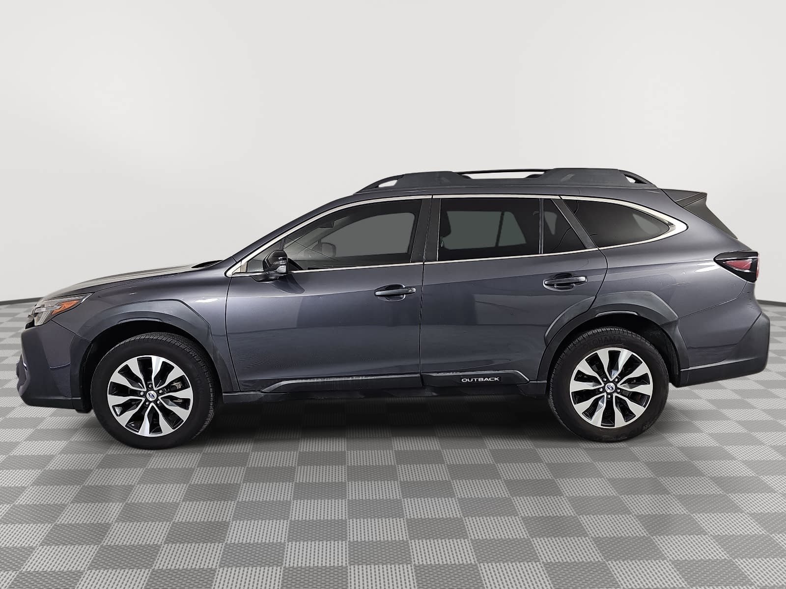 Used 2023 Subaru Outback Limited AWD/4WD image 5