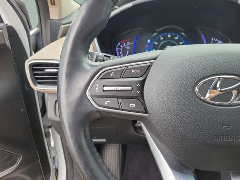 Used 2020 Hyundai Santa Fe Limited image 10