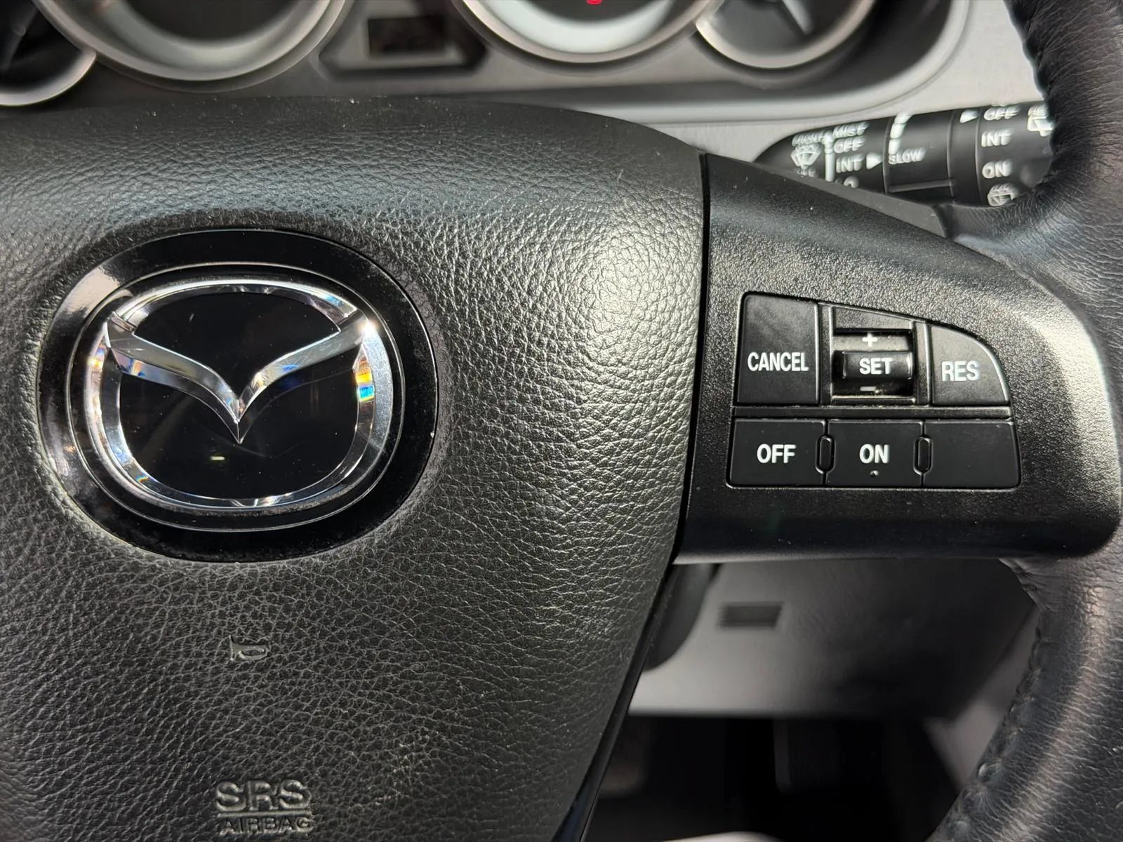 Used 2011 MAZDA CX-9 Sport FWD image 33