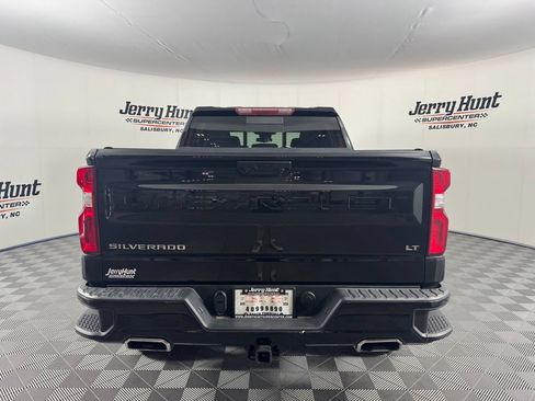 Used 2023 Chevrolet Silverado 1500 LT Trail Boss AWD/4WD image 8