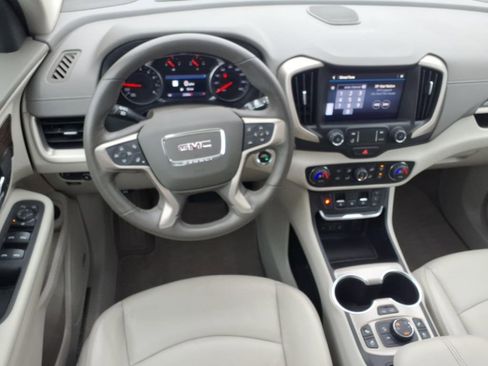 Used 2020 GMC Terrain Denali w/ Denali Premium Package AWD/4WD image 15