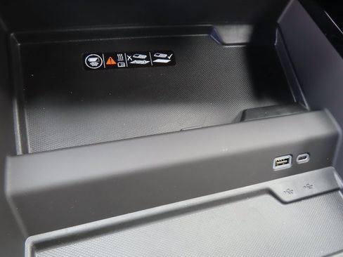 New 2026 Chevrolet Tahoe Z71 w/ Z71 Off-Road Package image 13