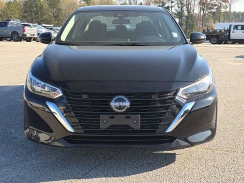 Used 2025 Nissan Sentra S image 8