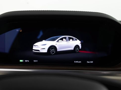 Used 2023 Tesla Model X AWD/4WD image 36