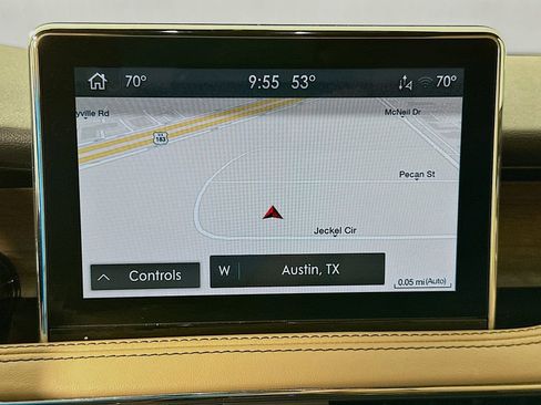 Used 2022 Lincoln Corsair Reserve w/ Elements Package FWD image 13