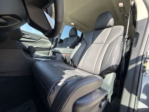 Certified 2026 Subaru Ascent Premium AWD/4WD image 11