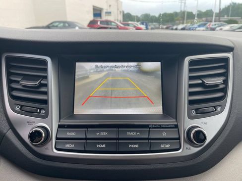Used 2018 Hyundai Tucson Value AWD/4WD image 13