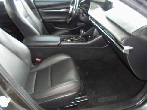 Used 2024 MAZDA MAZDA3 s FWD image 8