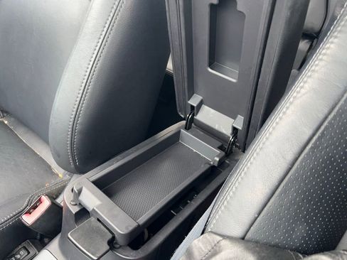 Used 2010 Mitsubishi Outlander XLS image 25