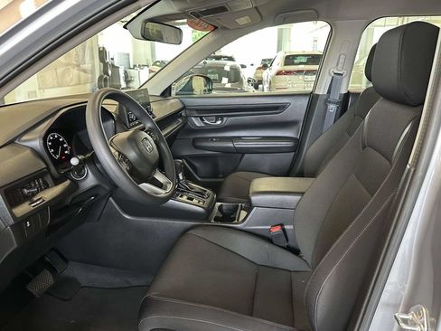 Used 2023 Honda CR-V LX image 17