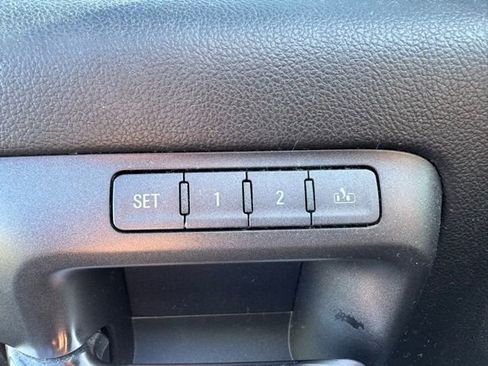 Used 2017 Chevrolet Silverado 1500 LTZ Z71 w/ Midnight Edition image 15